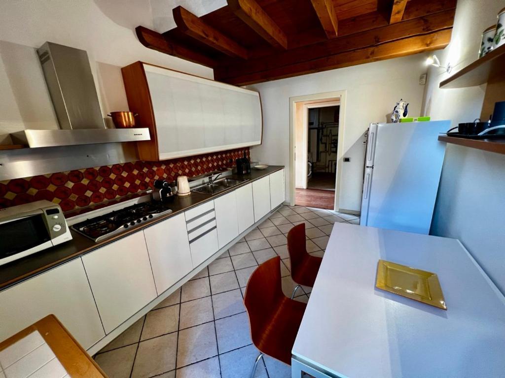 Residence Corte Ferrari -Ciao Vacanze- Moniga del Garda Exteriér fotografie