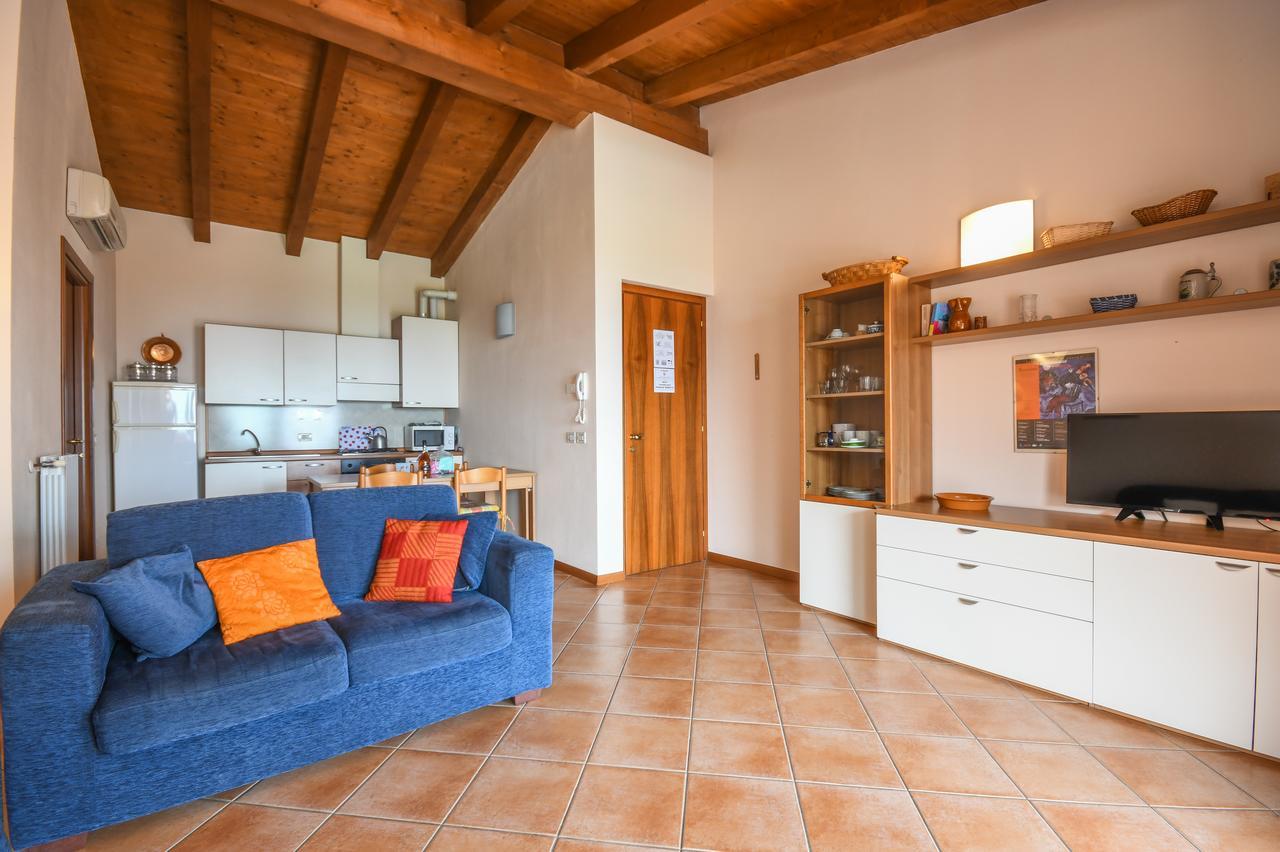 Residence Corte Ferrari -Ciao Vacanze- Moniga del Garda Exteriér fotografie
