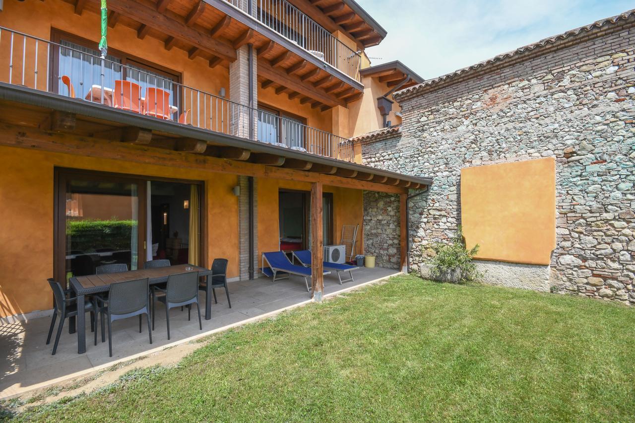 Residence Corte Ferrari -Ciao Vacanze- Moniga del Garda Exteriér fotografie