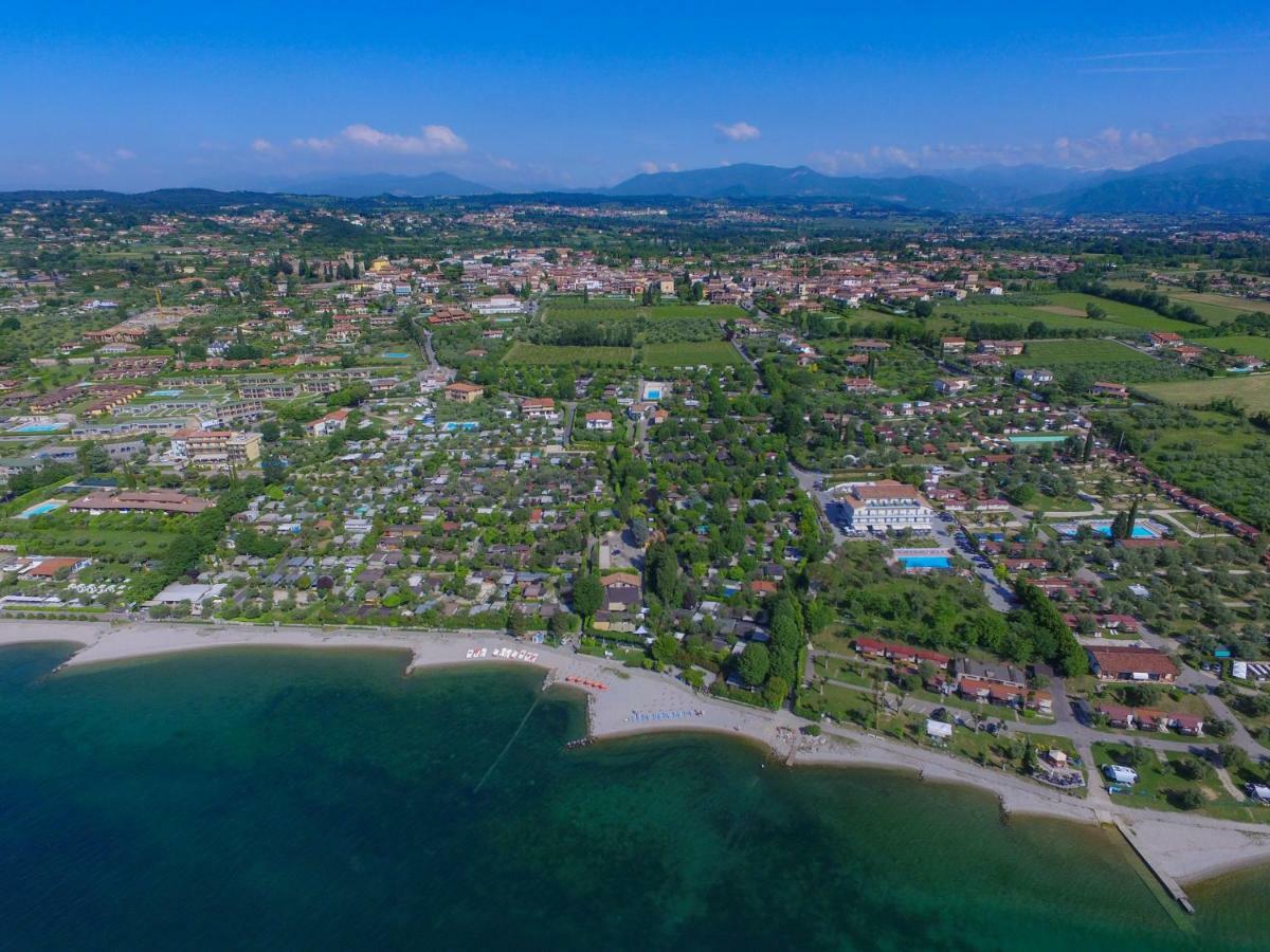 Residence Corte Ferrari -Ciao Vacanze- Moniga del Garda Exteriér fotografie
